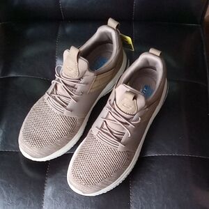 Skechers men's slip-on sneakers-NEW